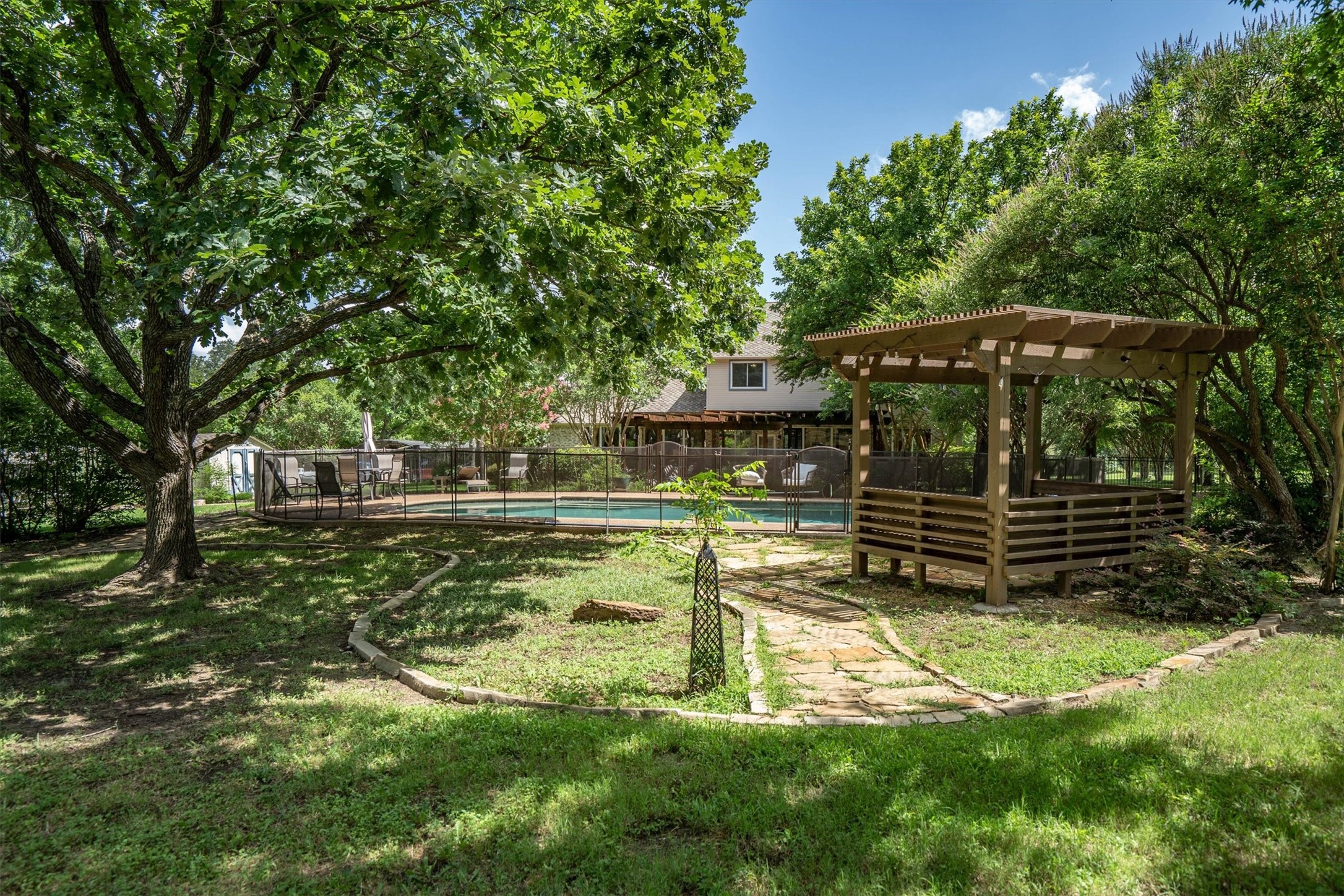 3933 Bordeaux Circle Flower Mound TX 75022