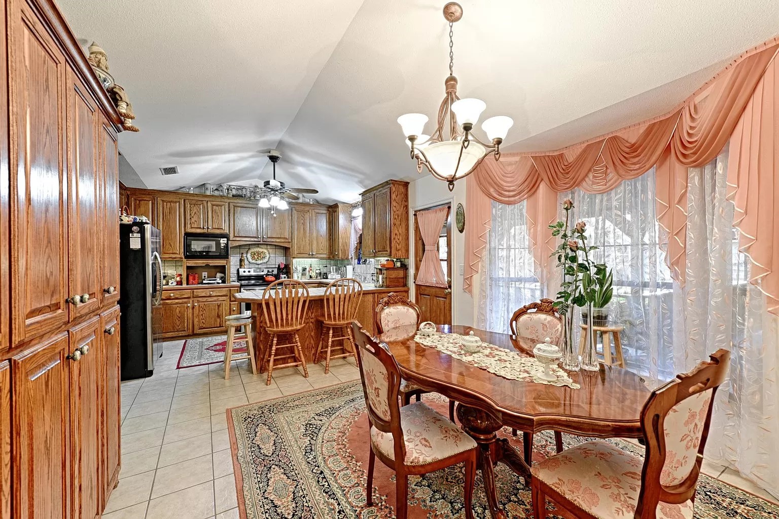 105 Santee Drive Lake Kiowa TX 76240