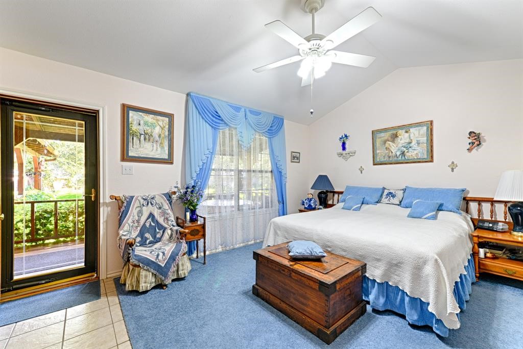 105 Santee Drive Lake Kiowa TX 76240