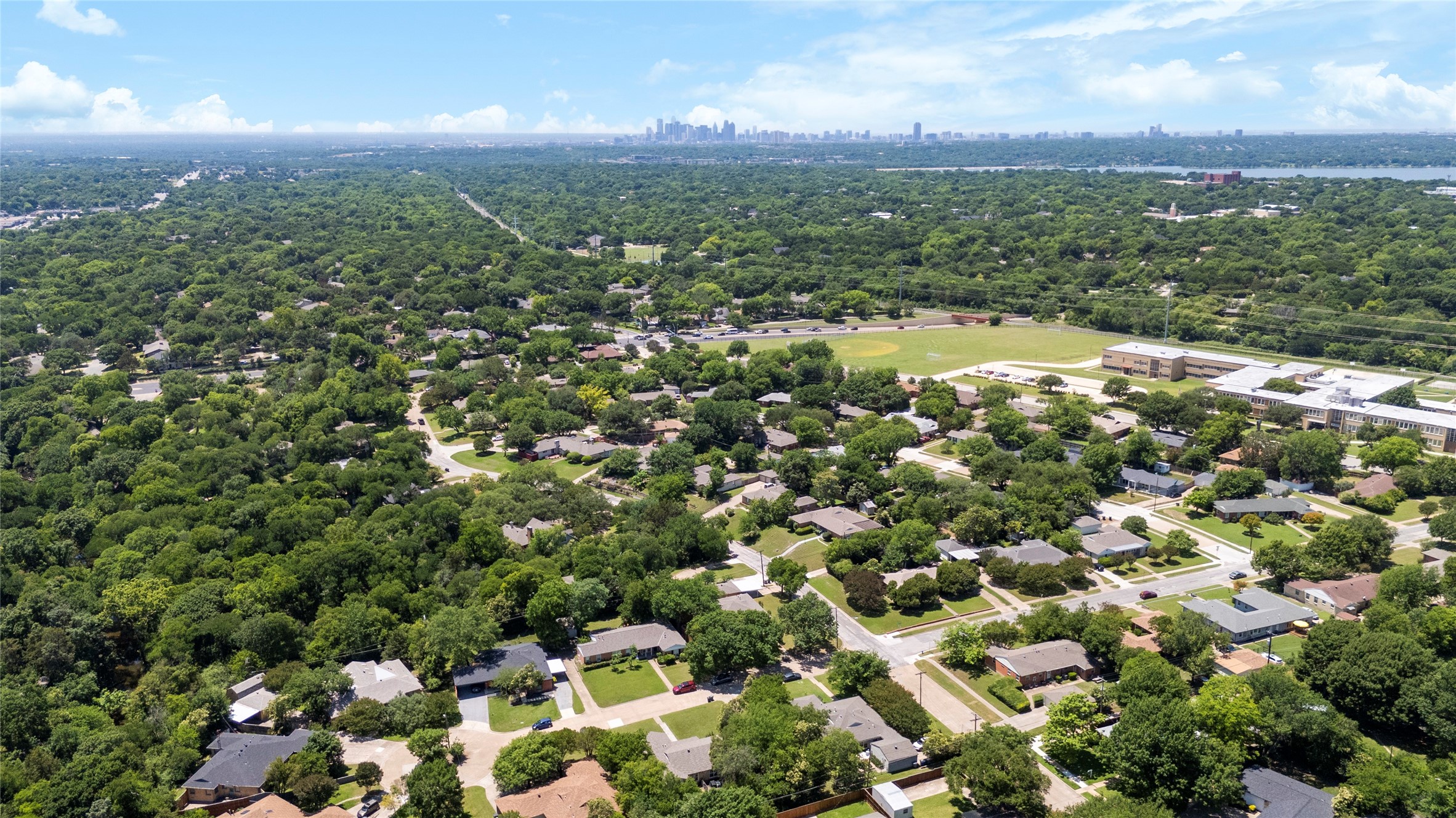 1804 Mariposa Drive Dallas TX 75228