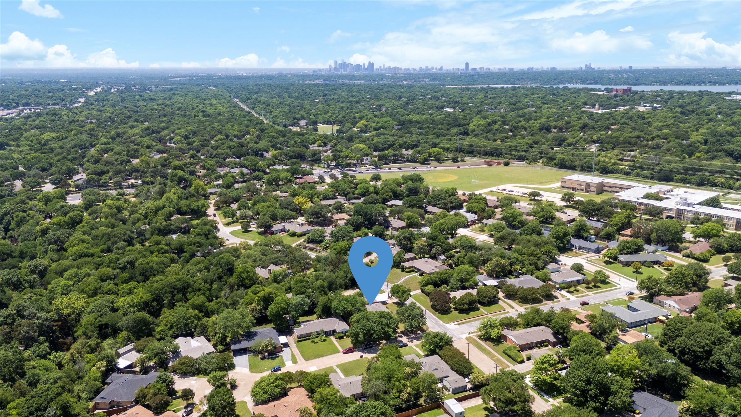 1804 Mariposa Drive Dallas TX 75228