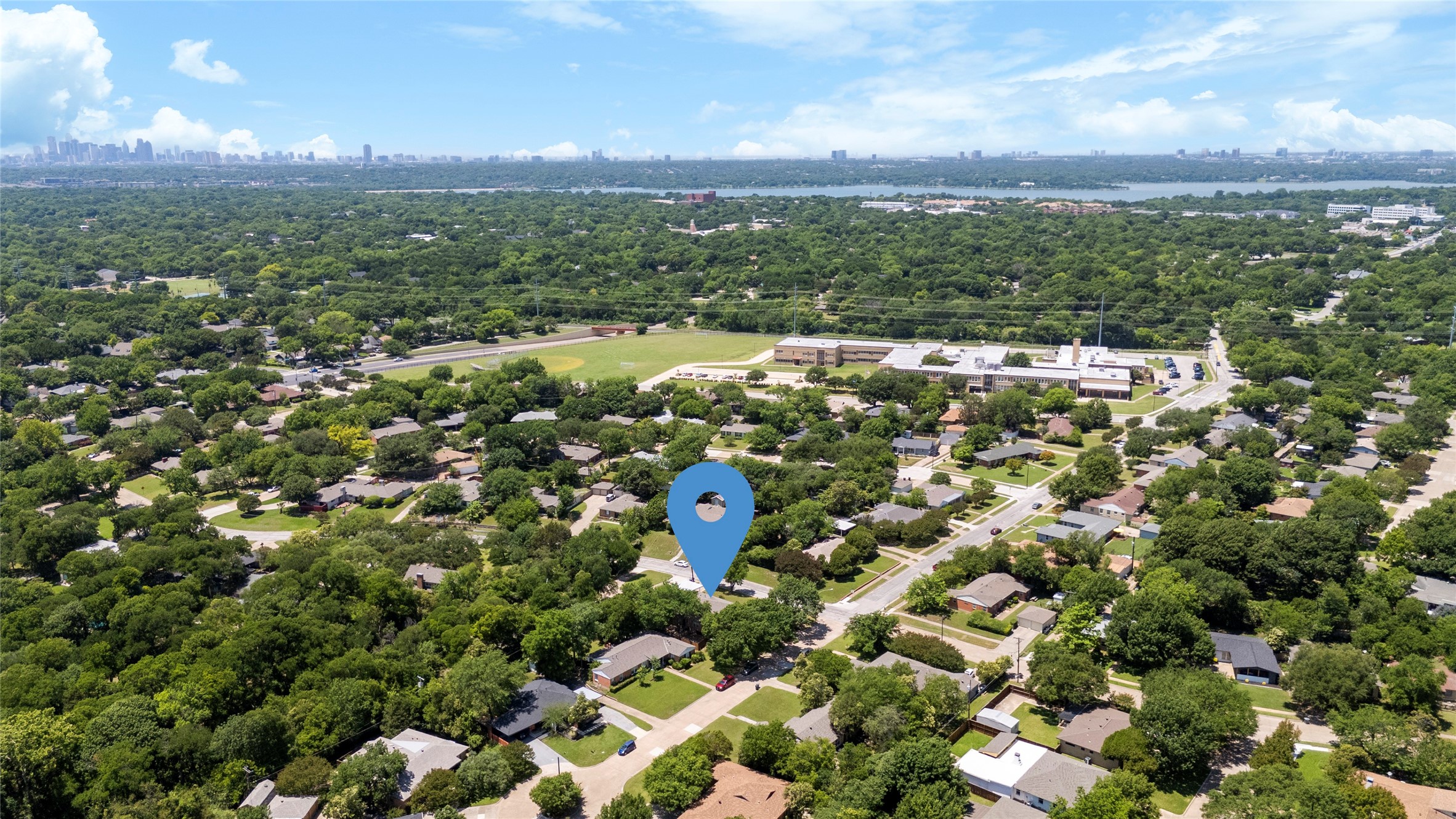 1804 Mariposa Drive Dallas TX 75228