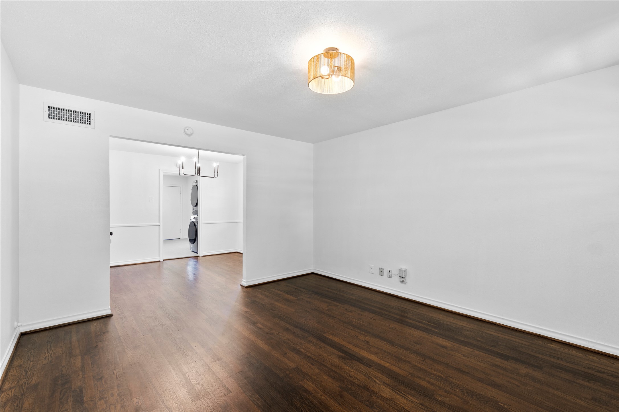1804 Mariposa Drive Dallas TX 75228