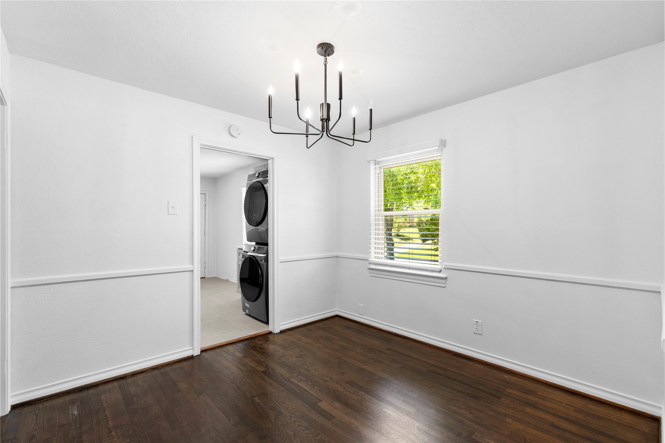 1804 Mariposa Drive Dallas TX 75228