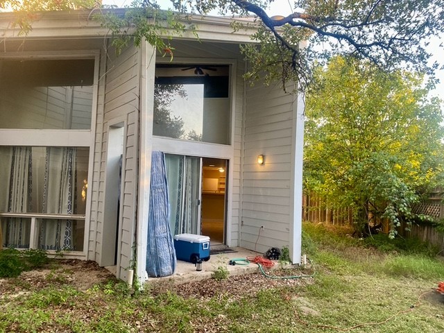 805 Paisley Drive Drive Spicewood TX 78669
