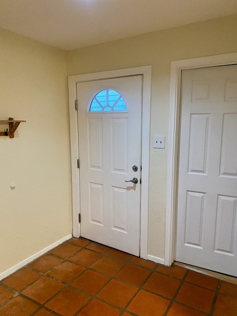 805 Paisley Drive Drive Spicewood TX 78669