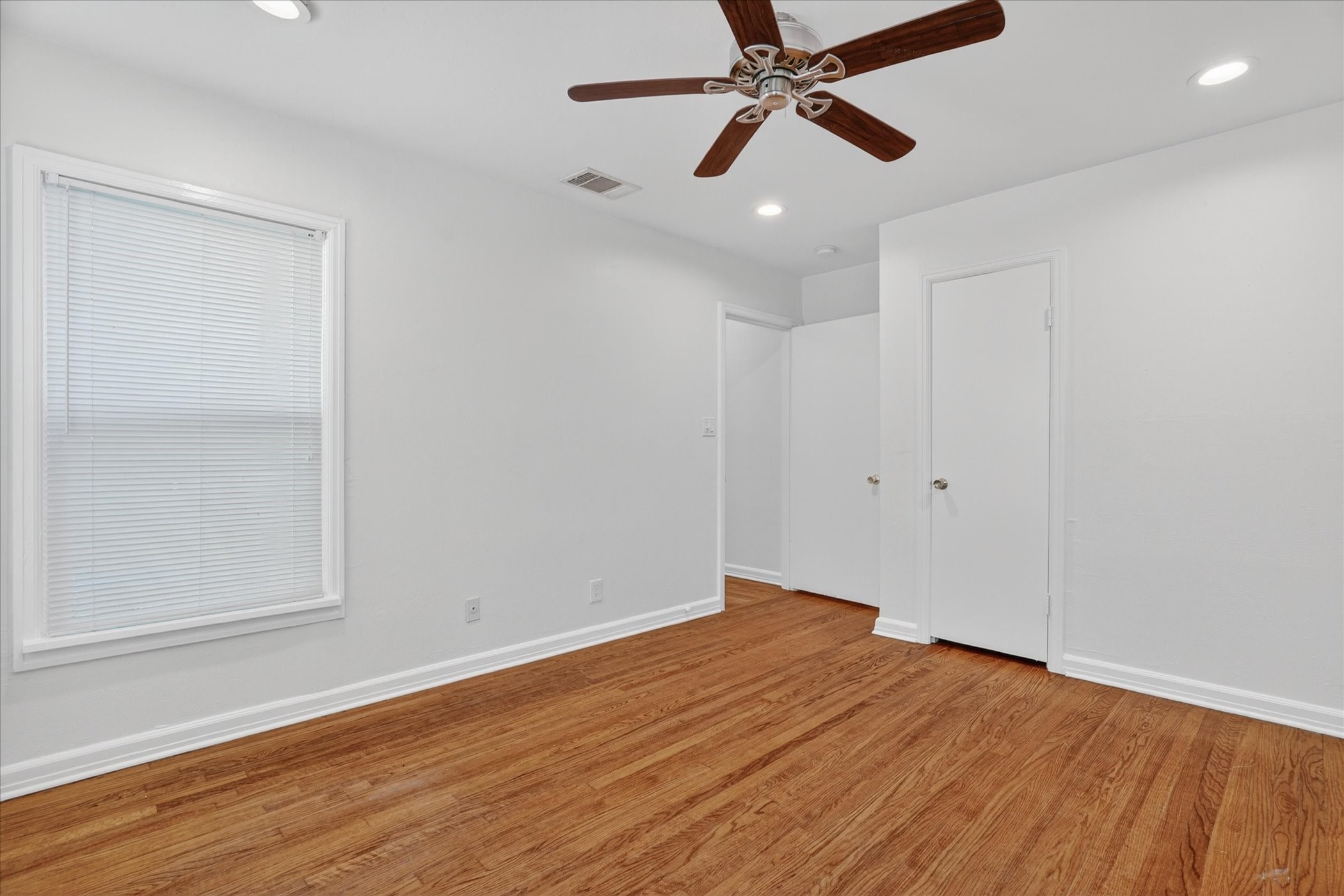 4309 Curzon Avenue Fort Worth TX 76107