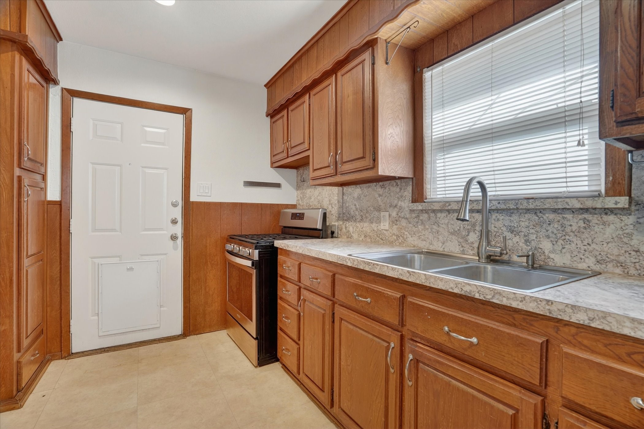 4309 Curzon Avenue Fort Worth TX 76107