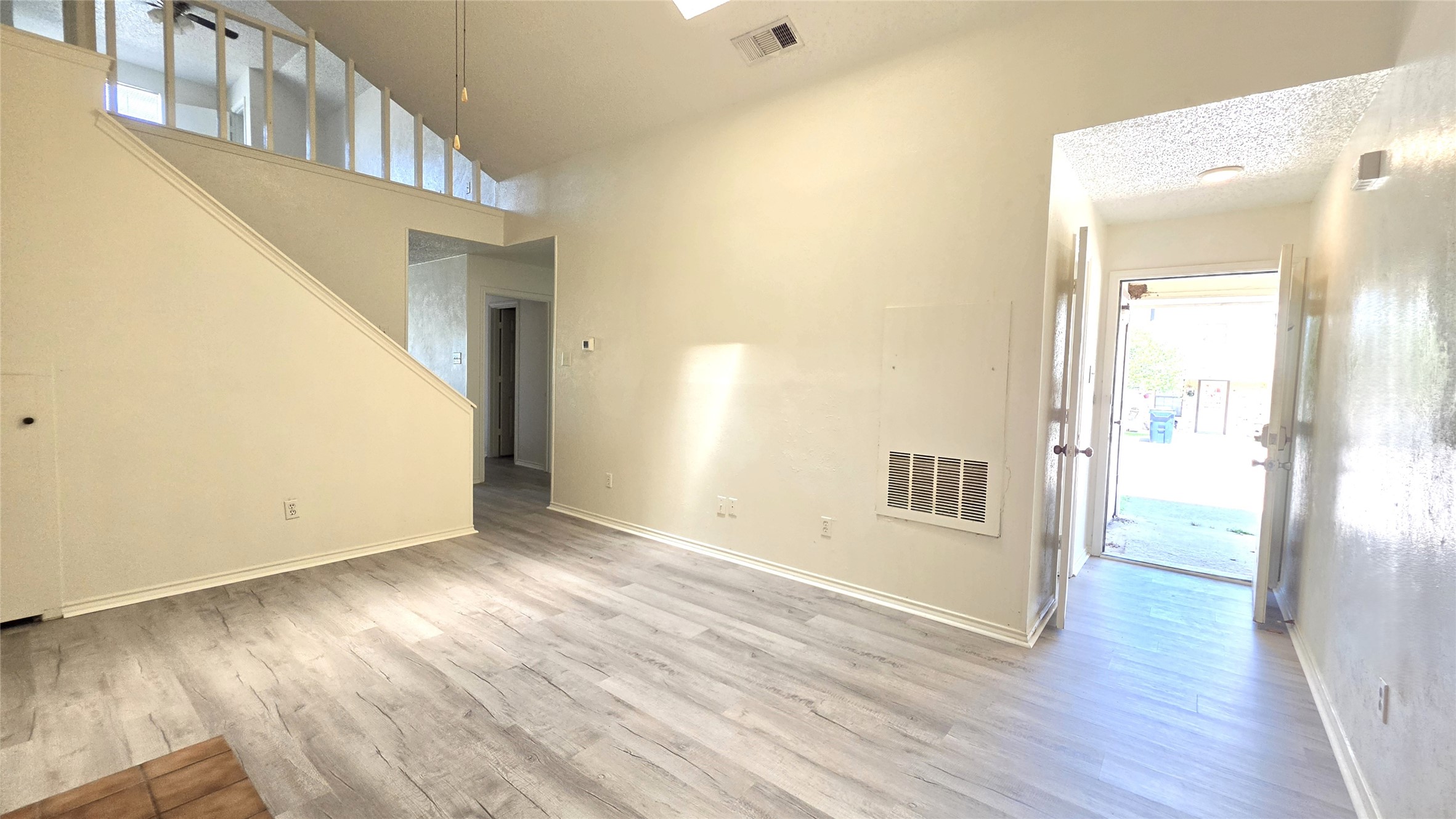 3028 N Bell Avenue Denton TX 76209