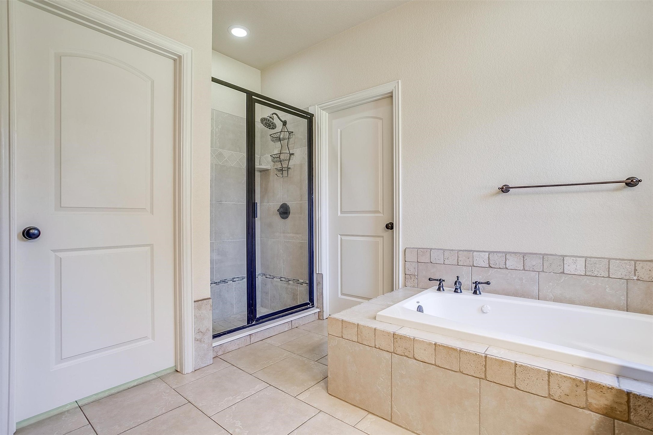 8027 Ravenswood Road Granbury TX 76049