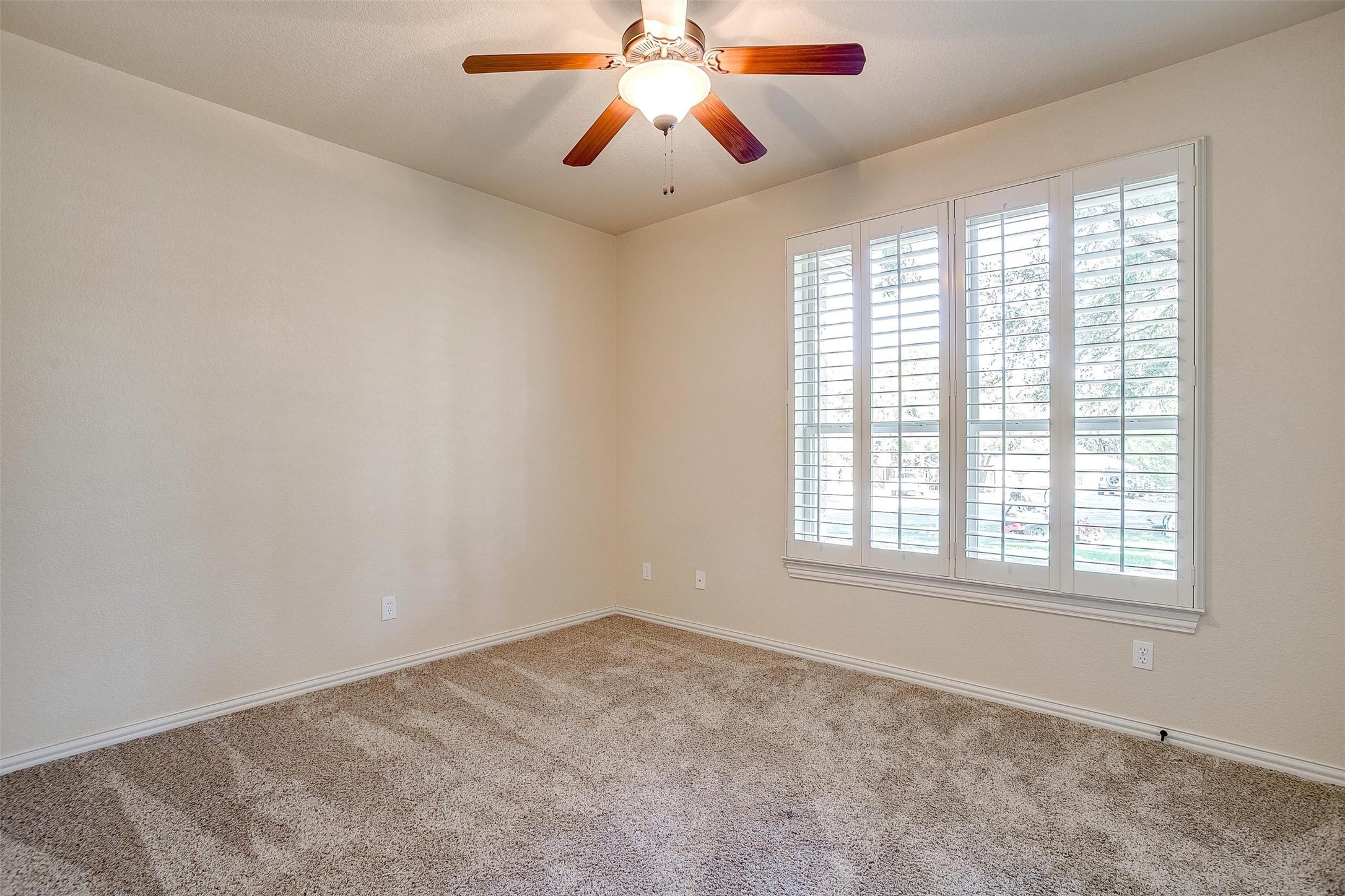 8027 Ravenswood Road Granbury TX 76049