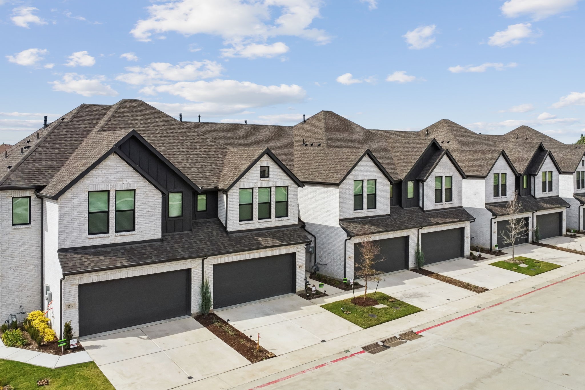 3705 Pierce Lane Grand Prairie TX 75052