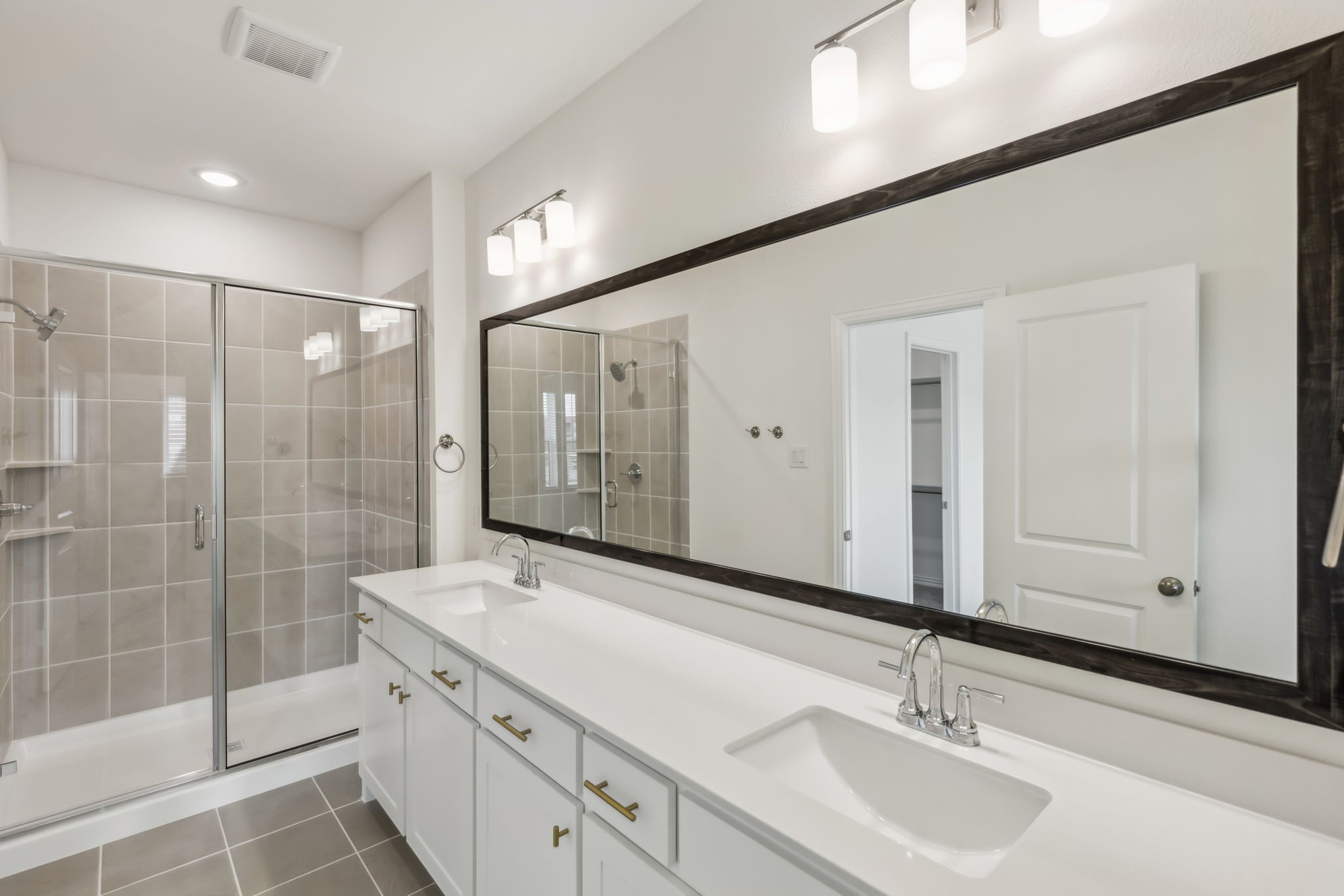 3705 Pierce Lane Grand Prairie TX 75052