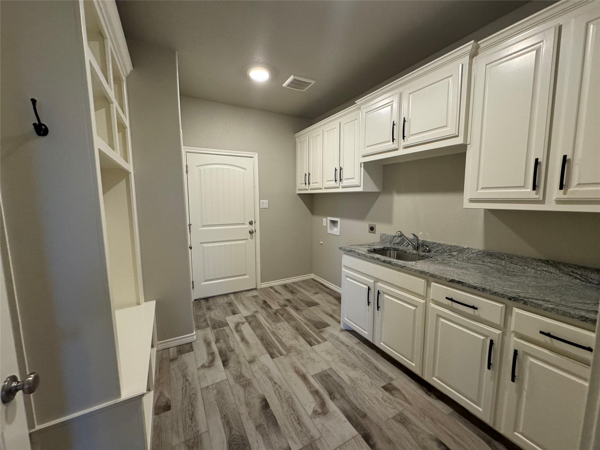 6611 Pinehurst Drive Granbury TX 76049