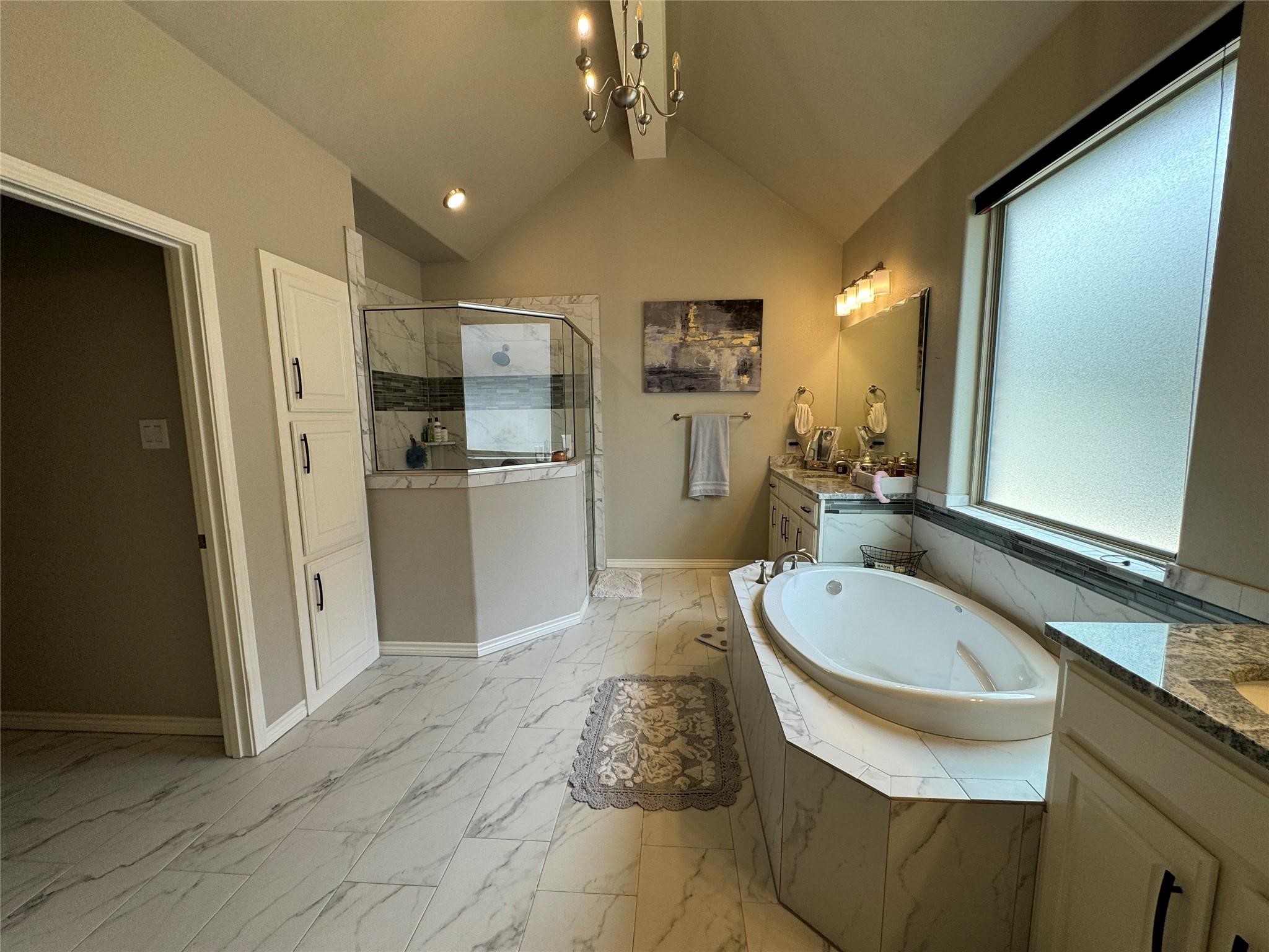 6611 Pinehurst Drive Granbury TX 76049