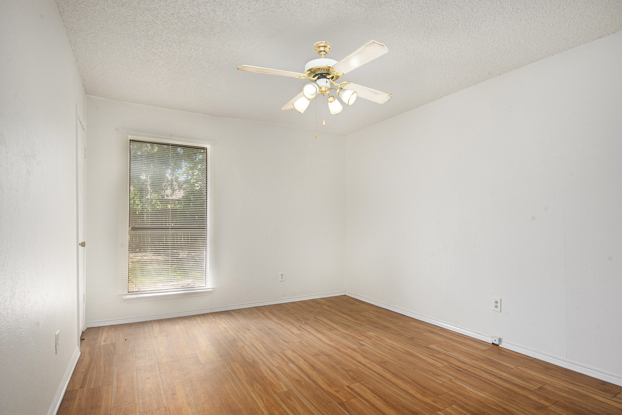 6819 W Cleburne Road Fort Worth TX 76133
