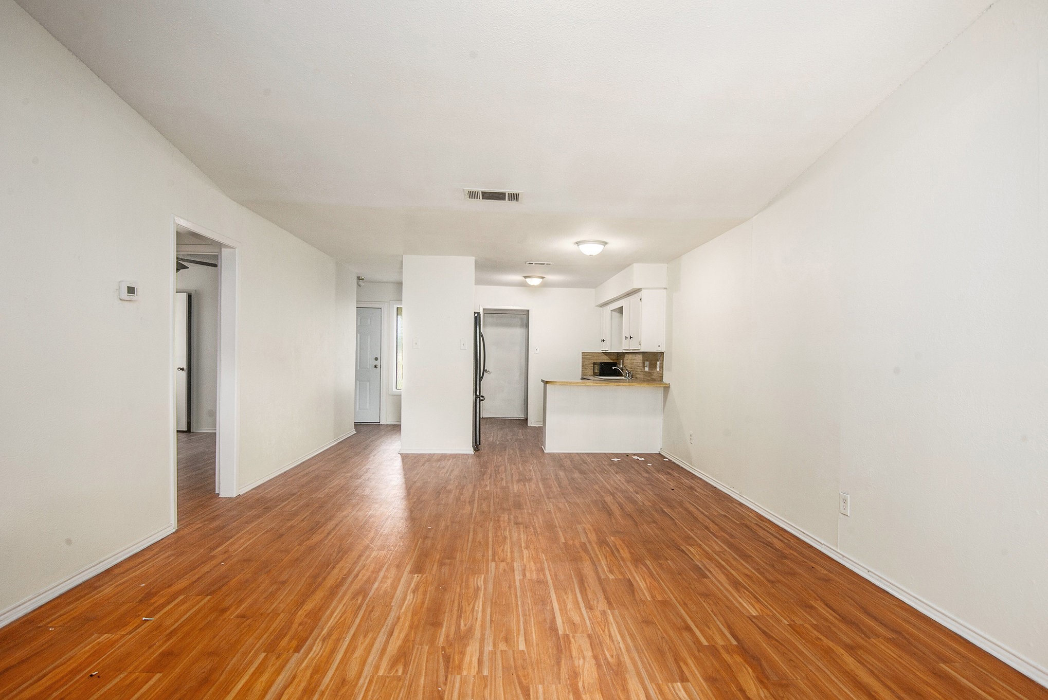 6819 W Cleburne Road Fort Worth TX 76133