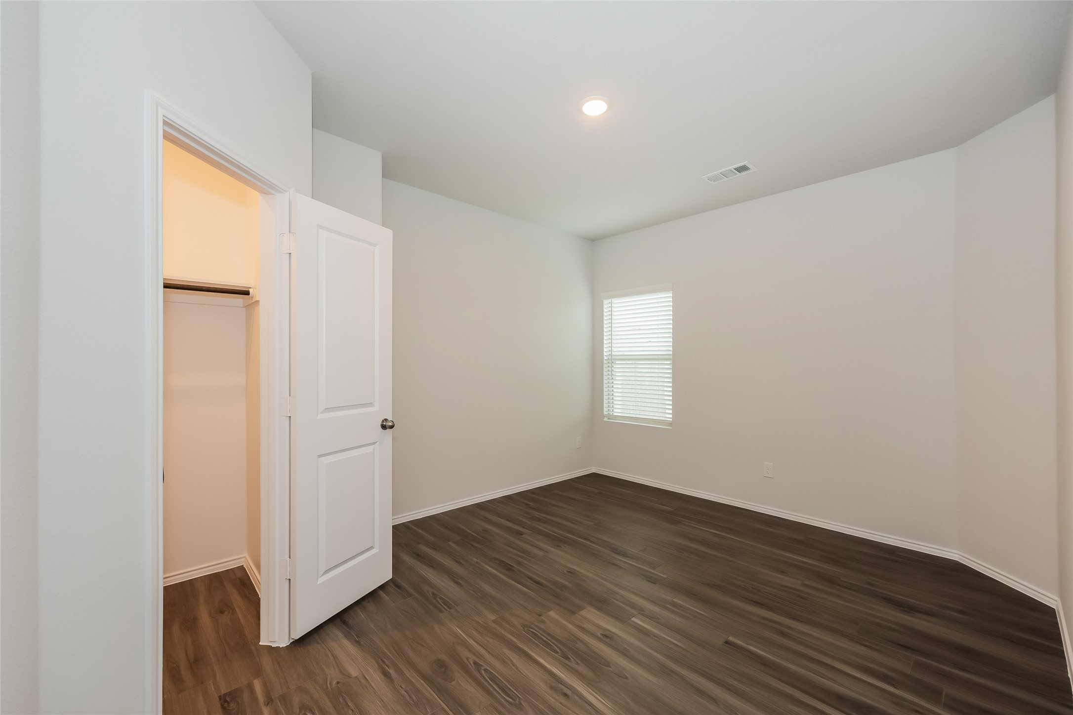 1310 Esther Lane Ennis TX 75119