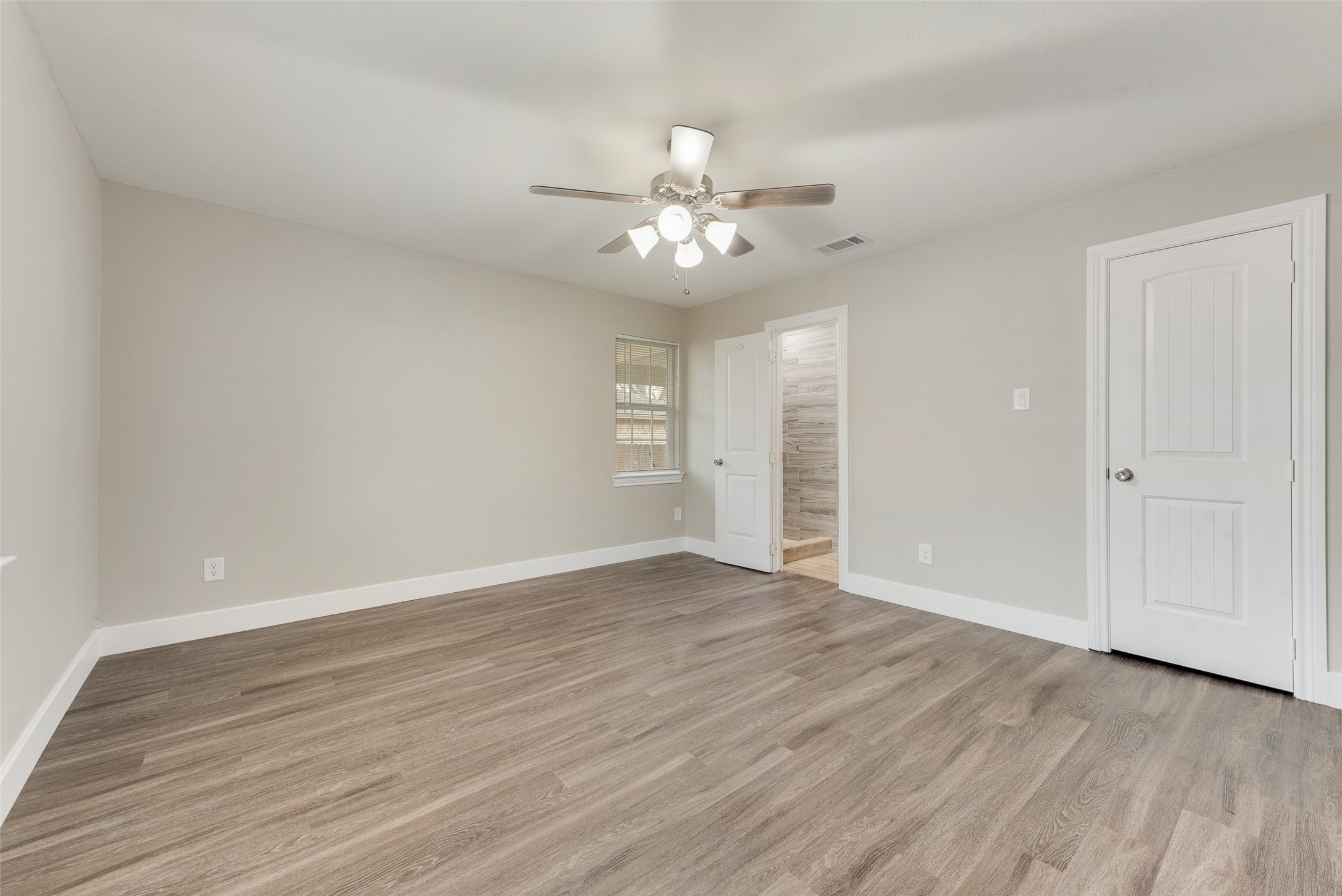 913 Live Oak Street Royse City TX 75189