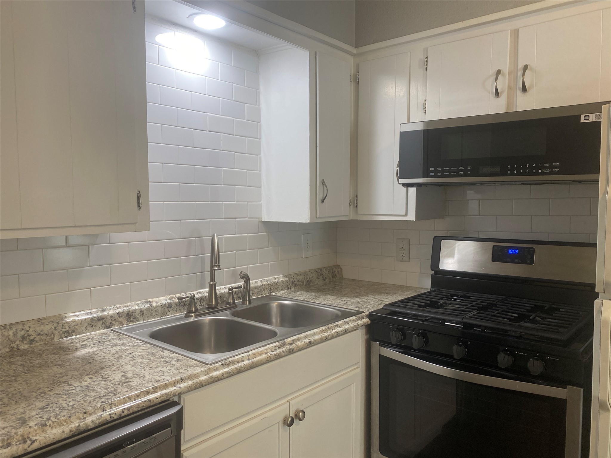 2532 Charlotte Street Denton TX 76201