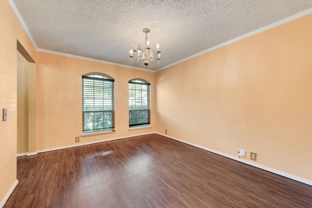 220 High Pointe Lane Cedar Hill TX 75104