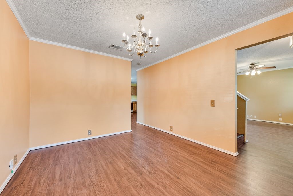 220 High Pointe Lane Cedar Hill TX 75104