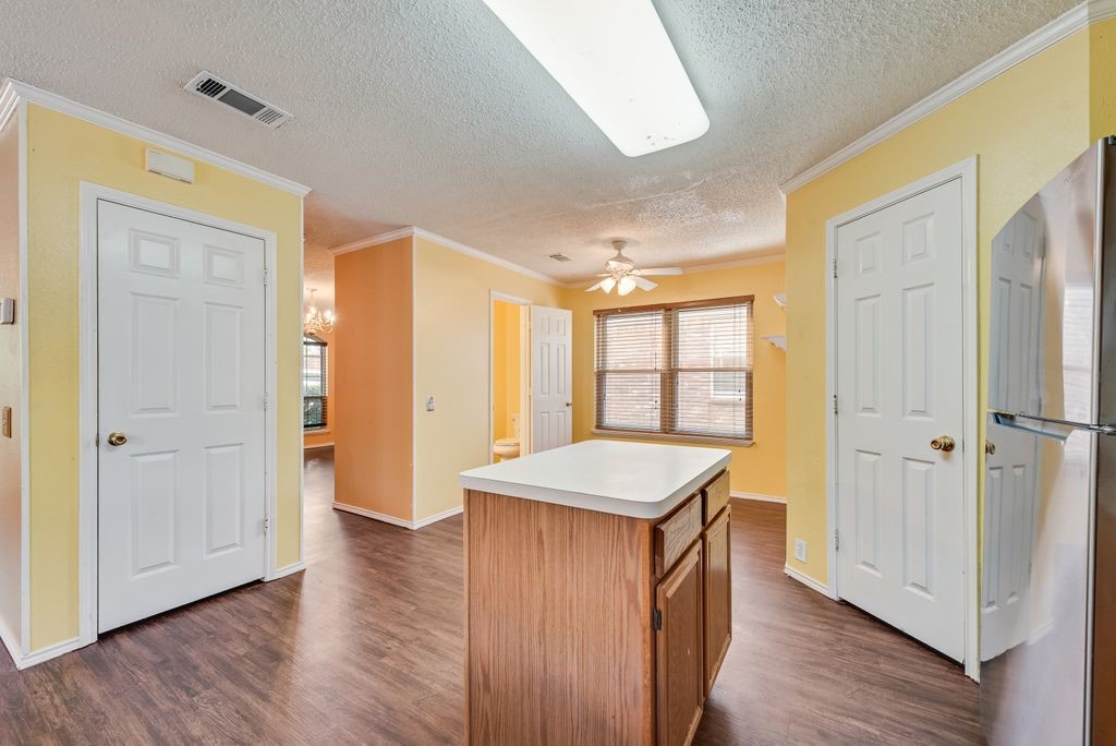 220 High Pointe Lane Cedar Hill TX 75104