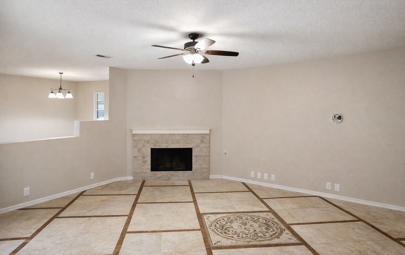 7022 Lanyon Drive Dallas TX 75227