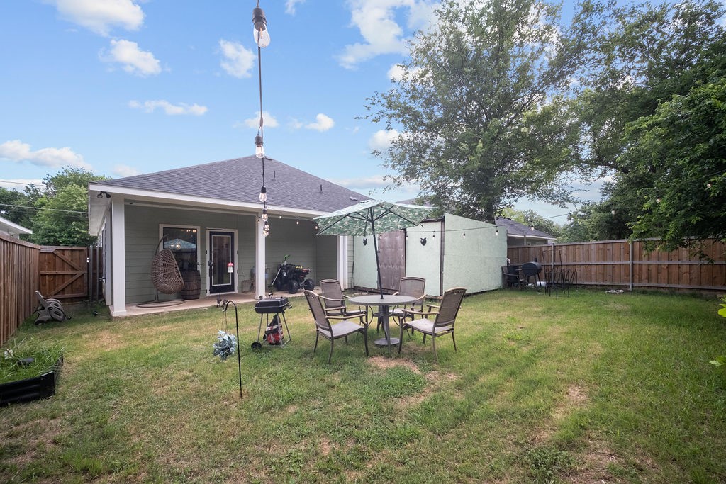 106 Flowers Street Waxahachie TX 75165