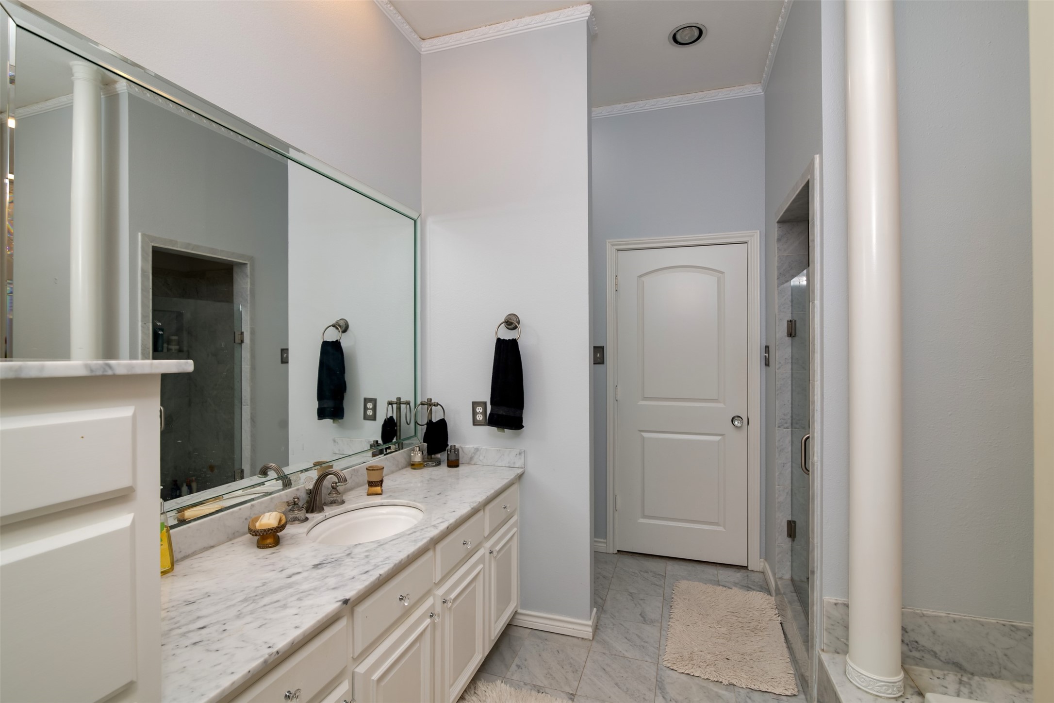 5920 Encore Drive Dallas TX 75240