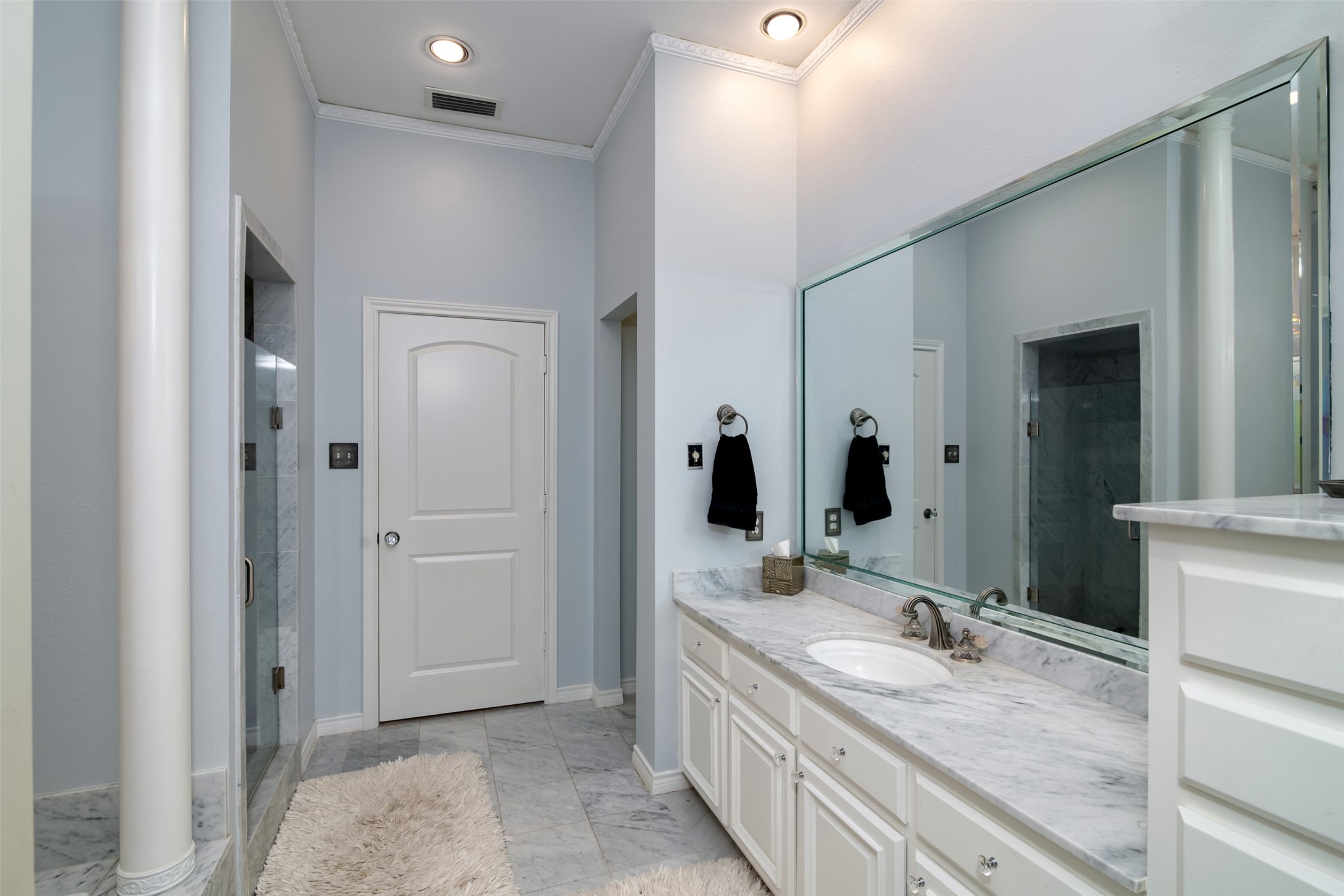 5920 Encore Drive Dallas TX 75240