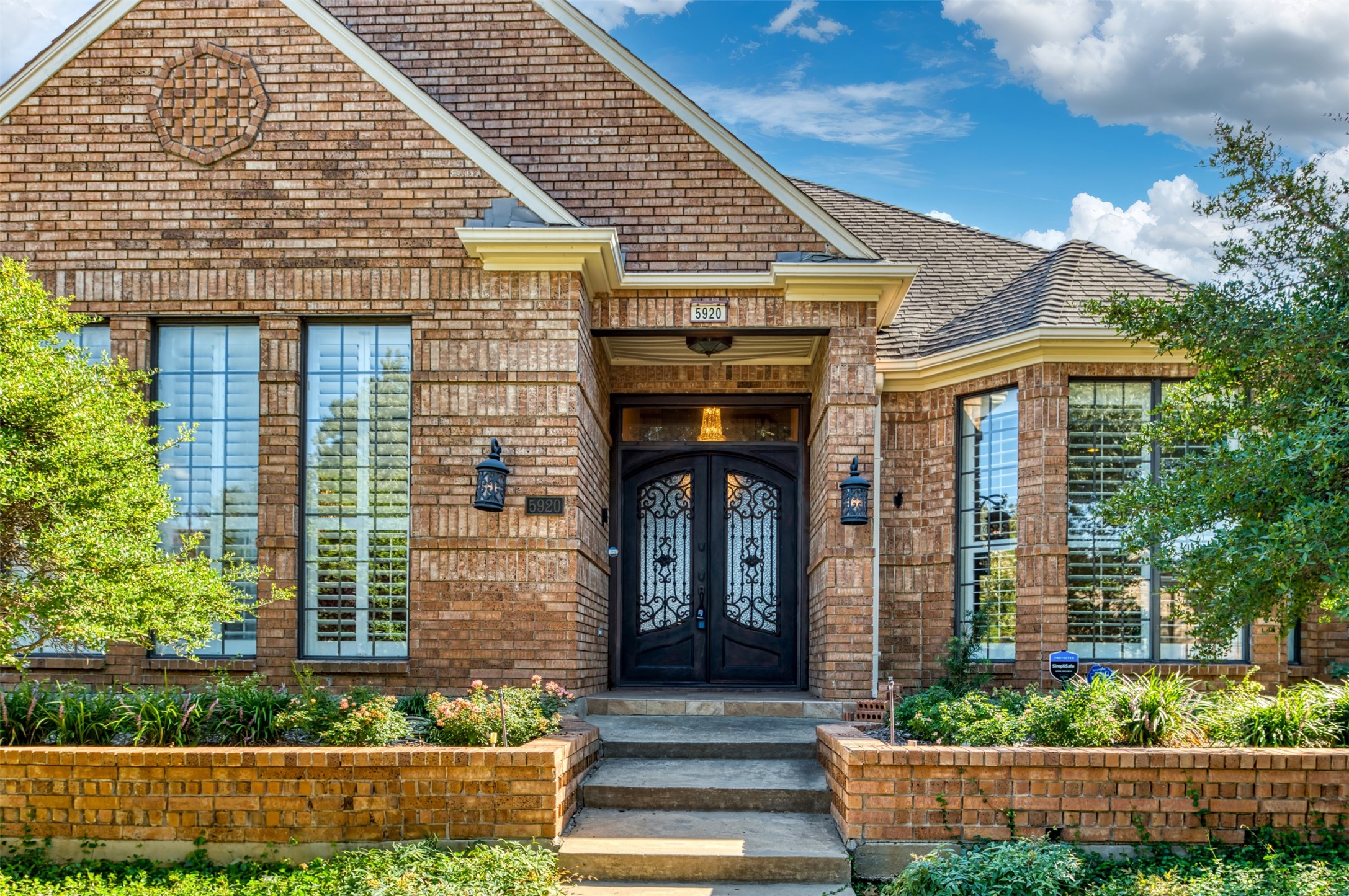 5920 Encore Drive Dallas TX 75240