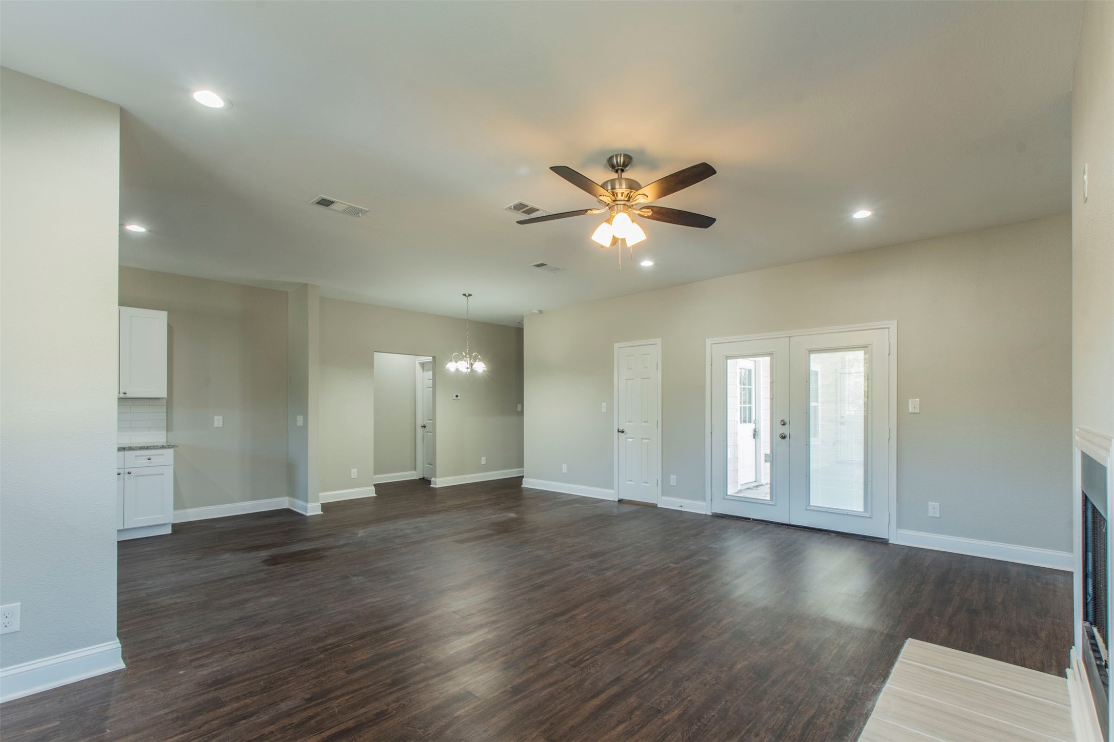 732 W Hanna Street Denison TX 75020