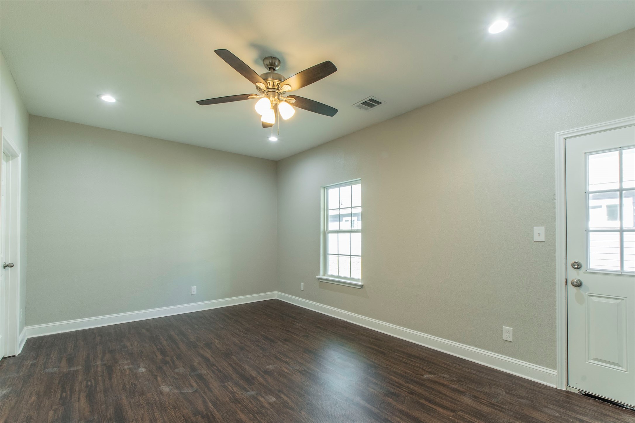 732 W Hanna Street Denison TX 75020