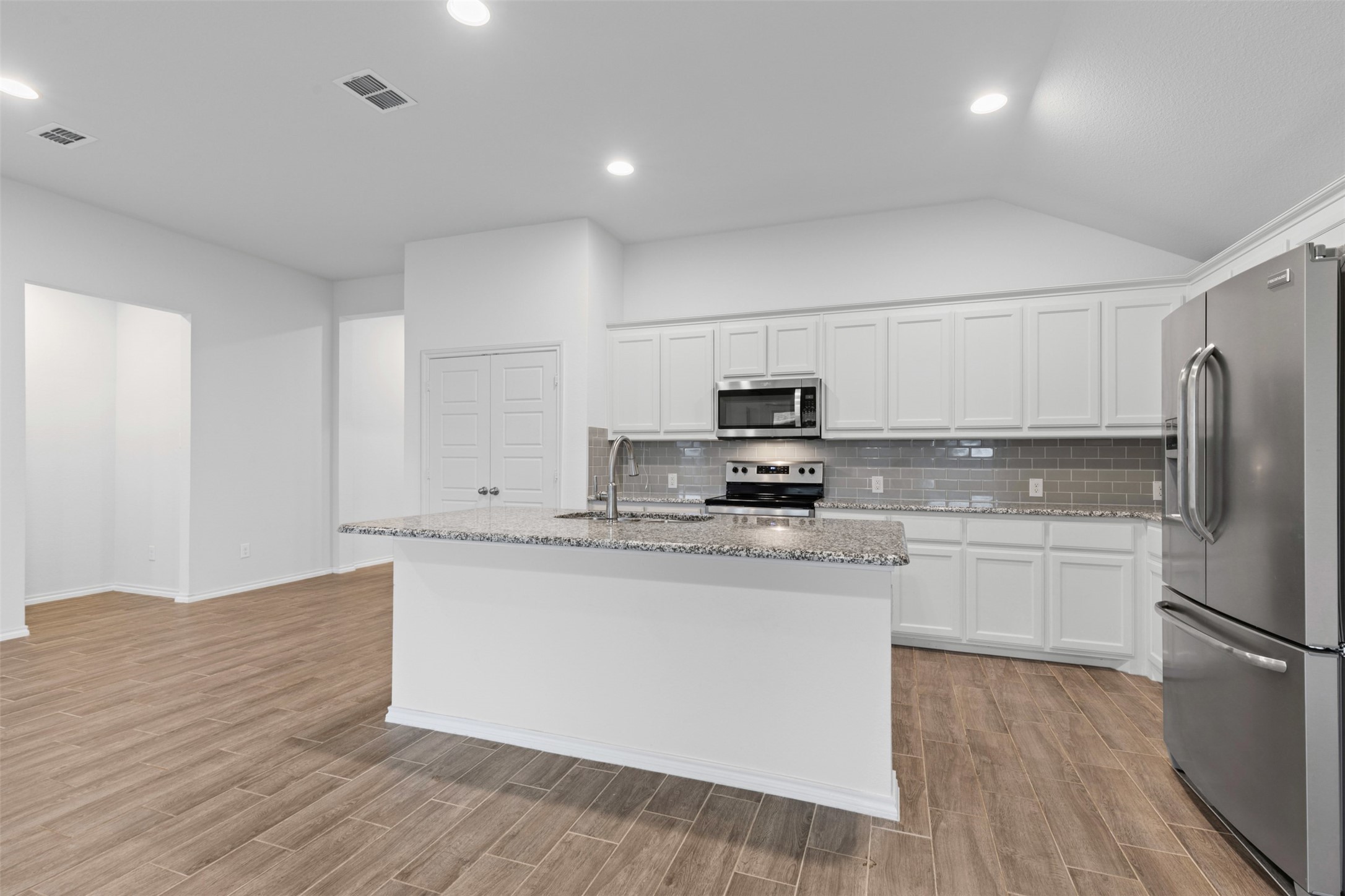 4807 Avion Drive Sanger TX 76266