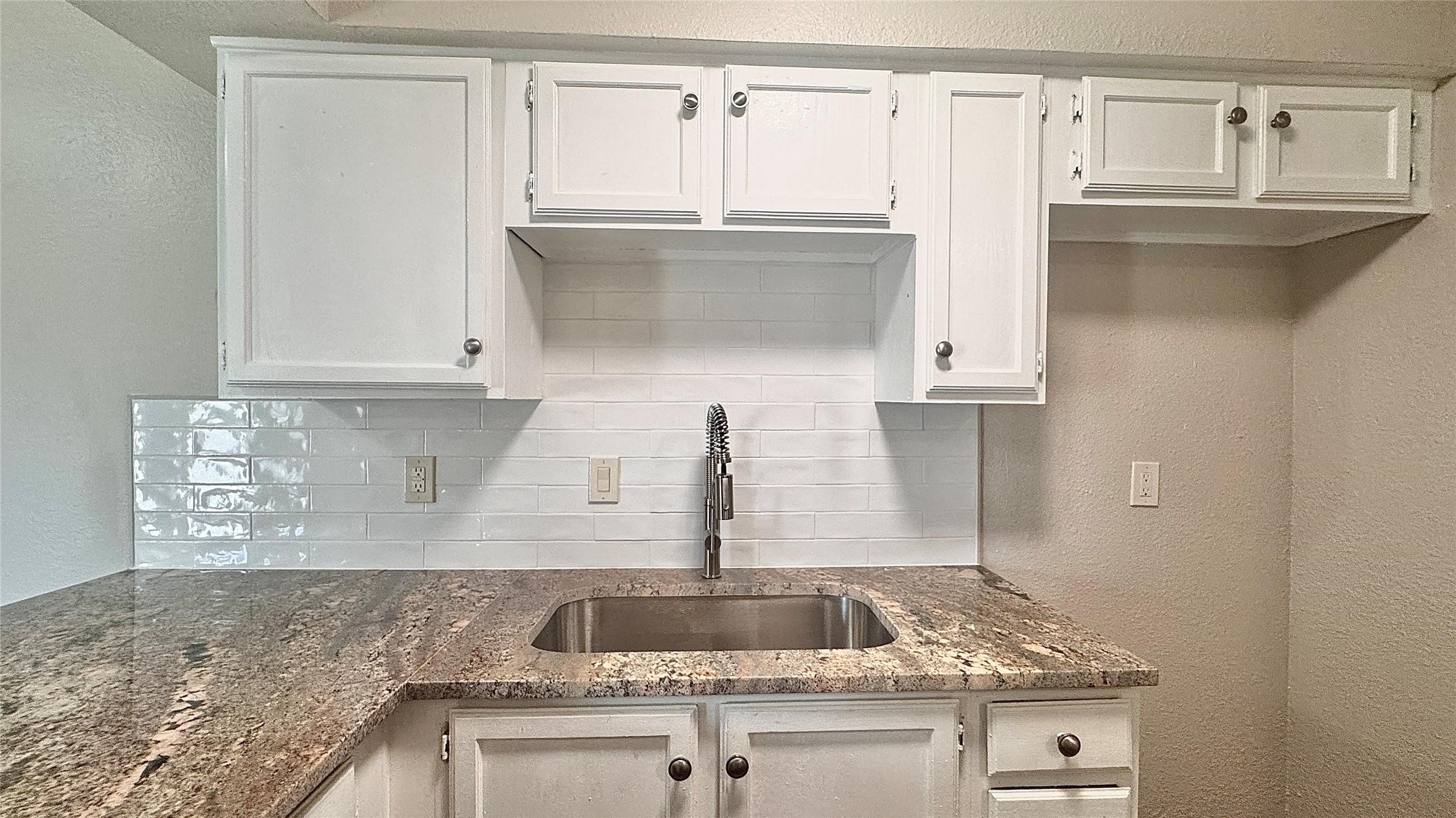 1614 Pecan Chase Circle Arlington TX 76012