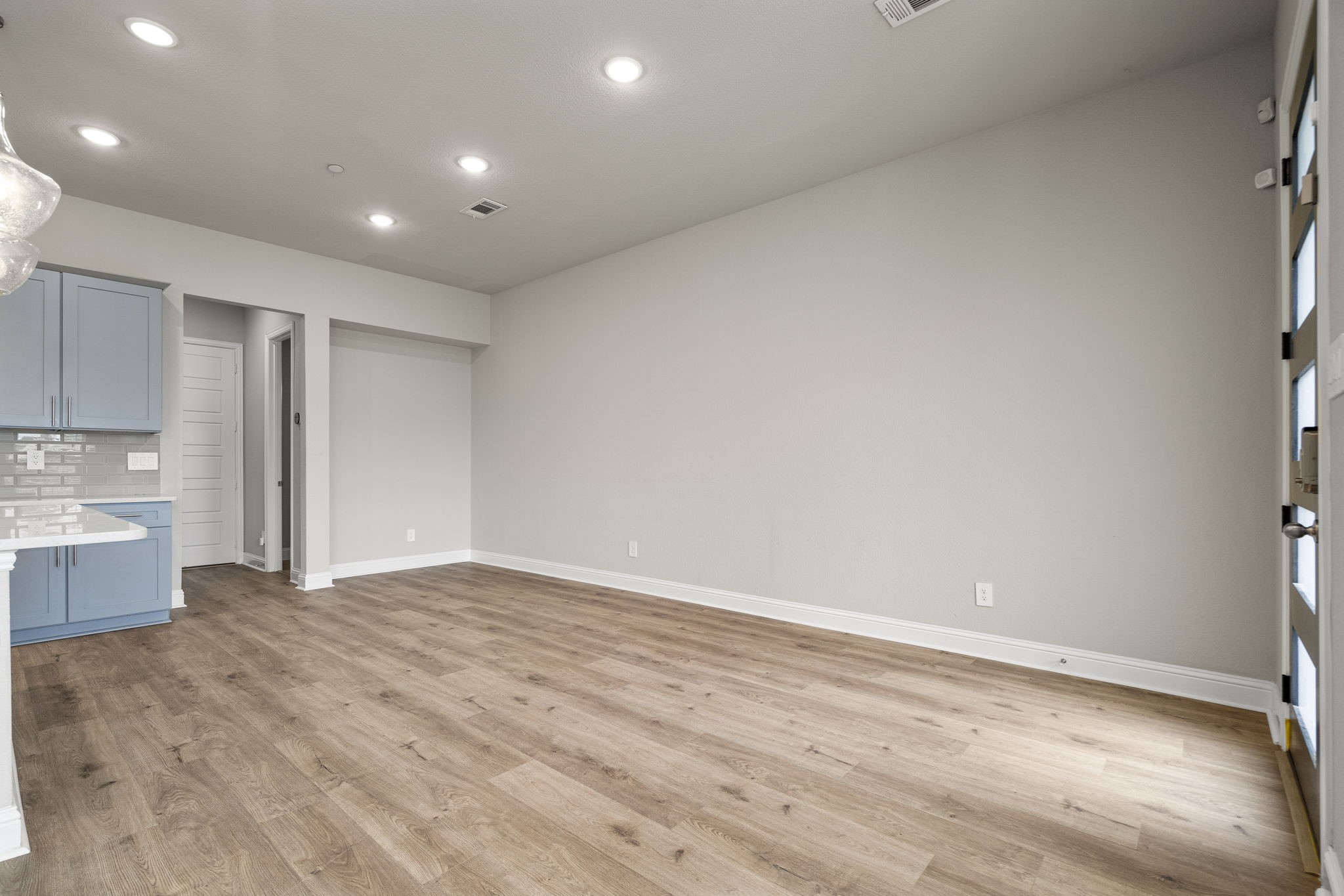 12972 Rockham Lane Farmers Branch TX 75234