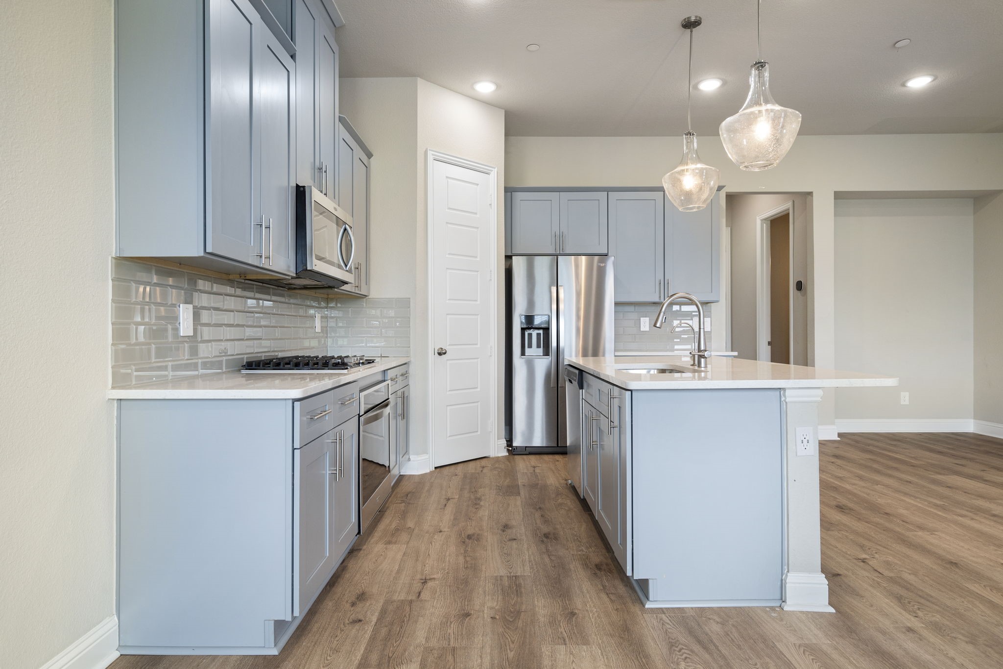 12972 Rockham Lane Farmers Branch TX 75234