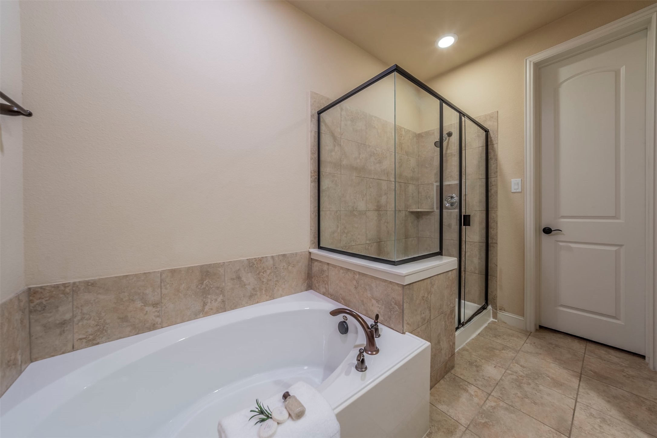 672 Arbol Irving TX 75039