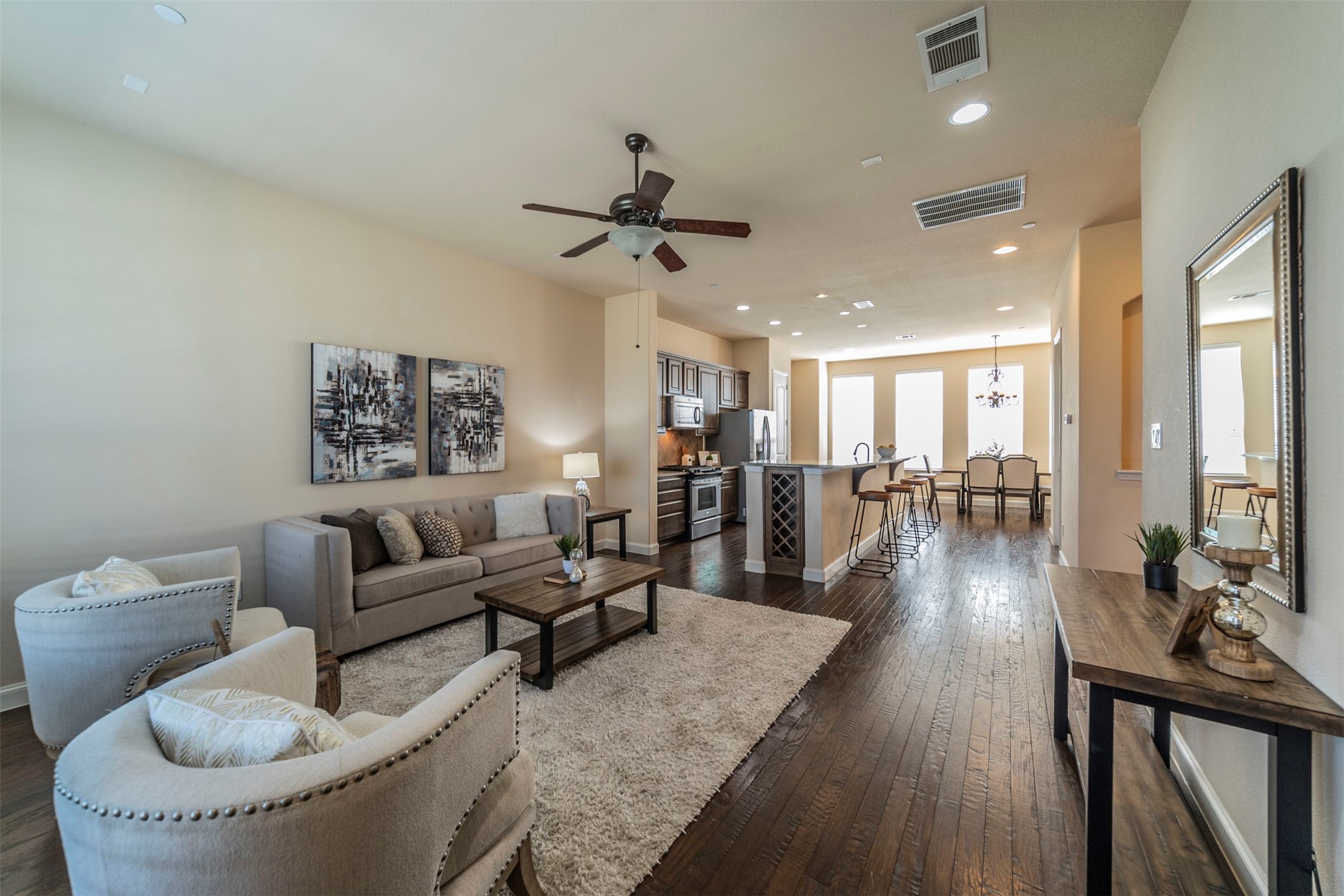672 Arbol Irving TX 75039