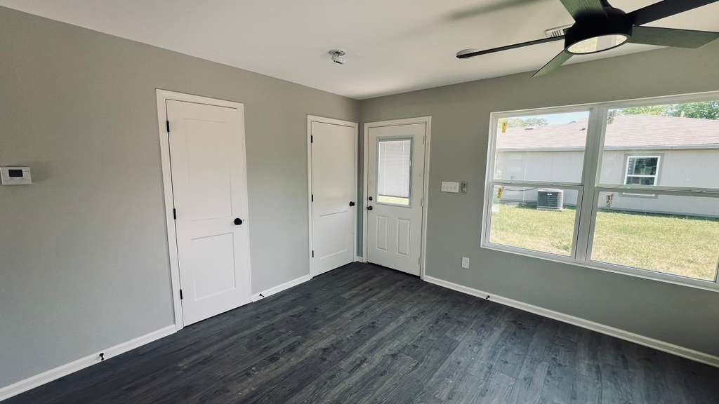 1623B Seley Avenue Waco TX 76704