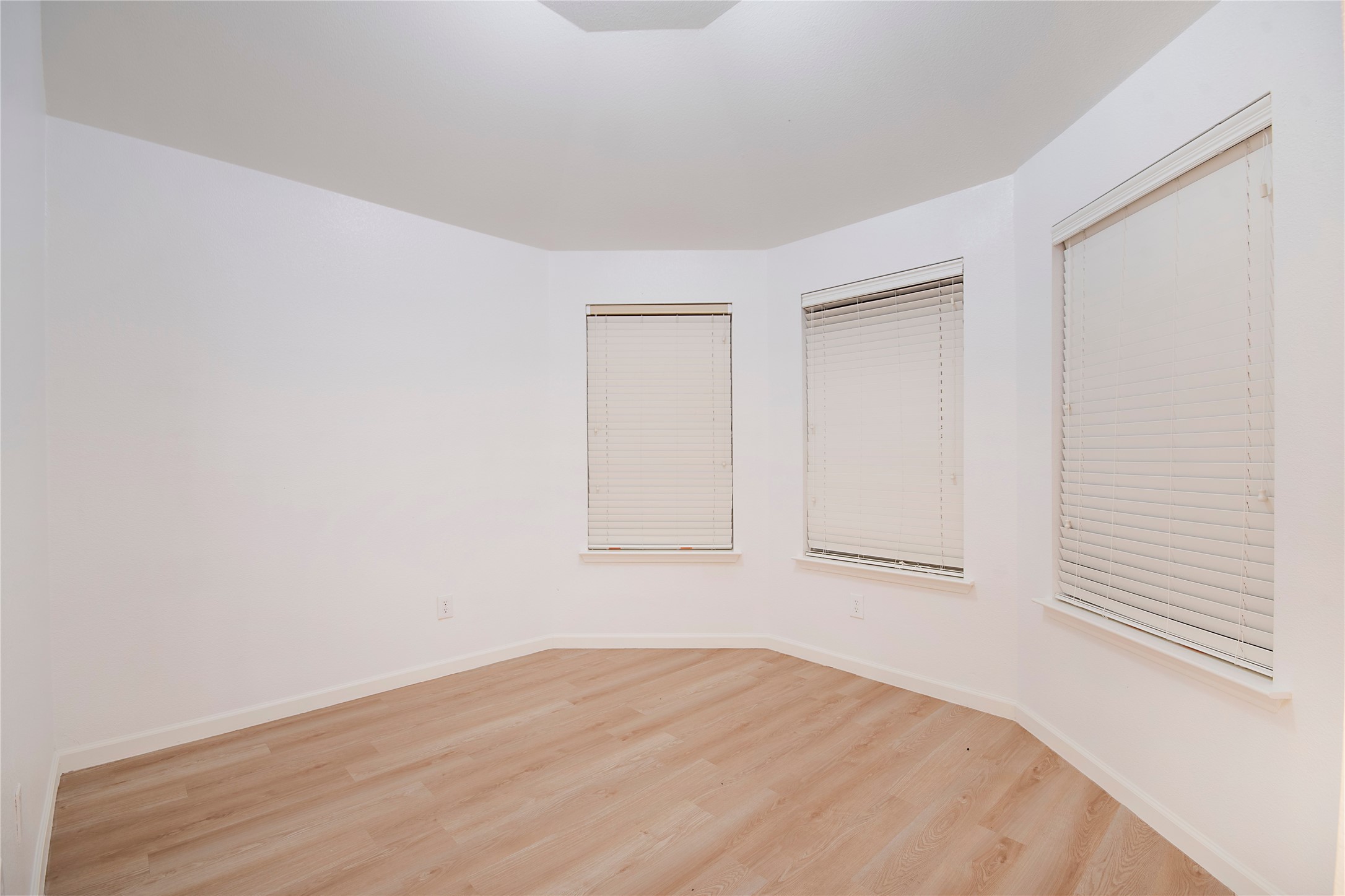 549 Hickory Lane Fate TX 75087