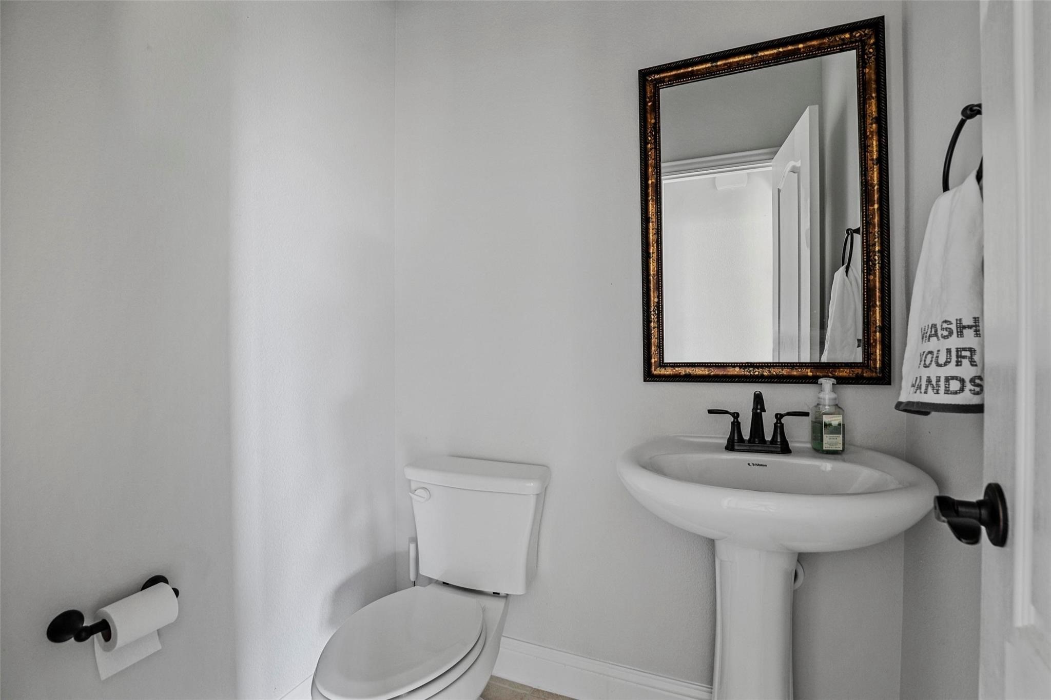 508 Bush Avenue Waxahachie TX 75165