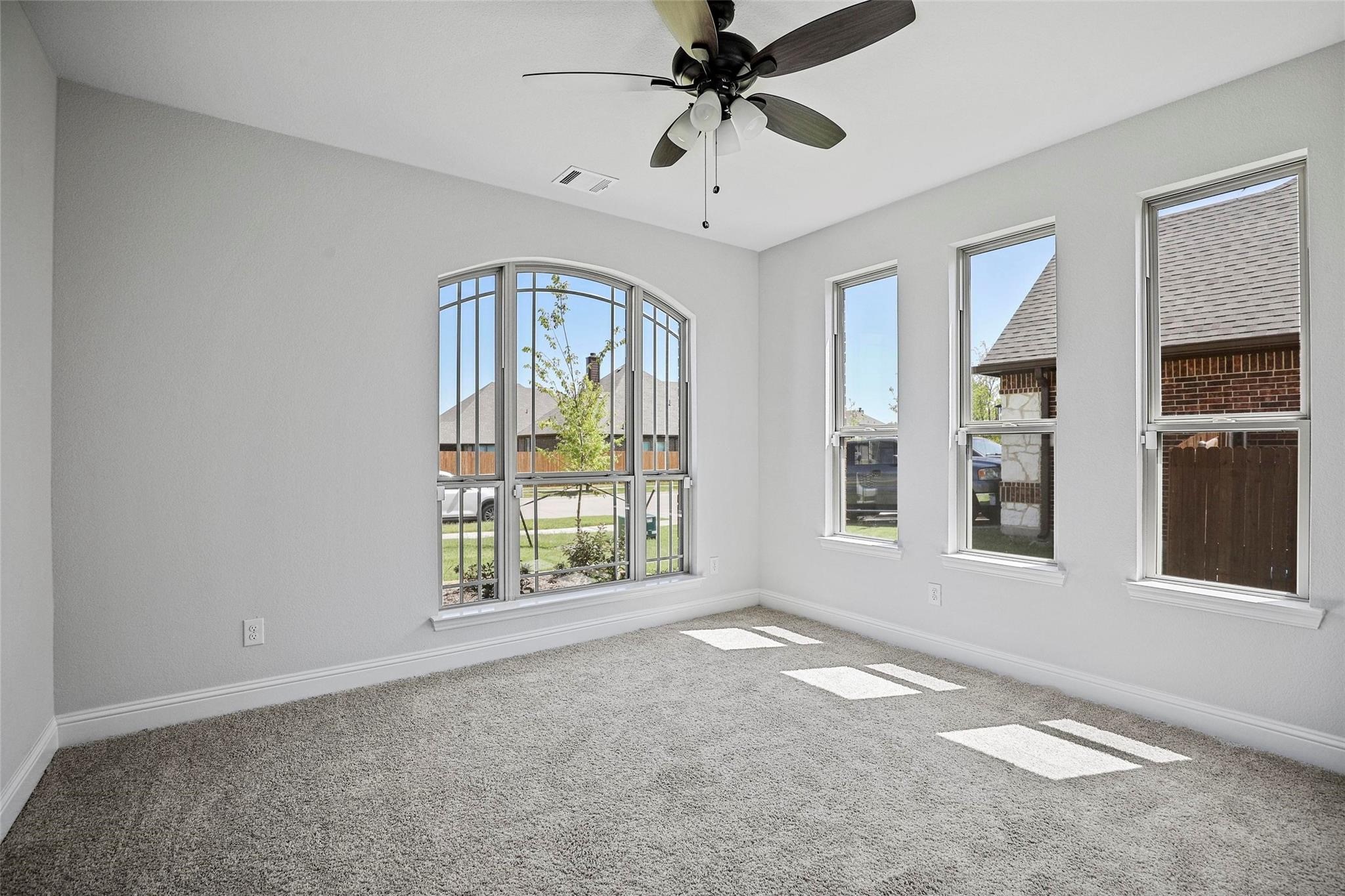 508 Bush Avenue Waxahachie TX 75165