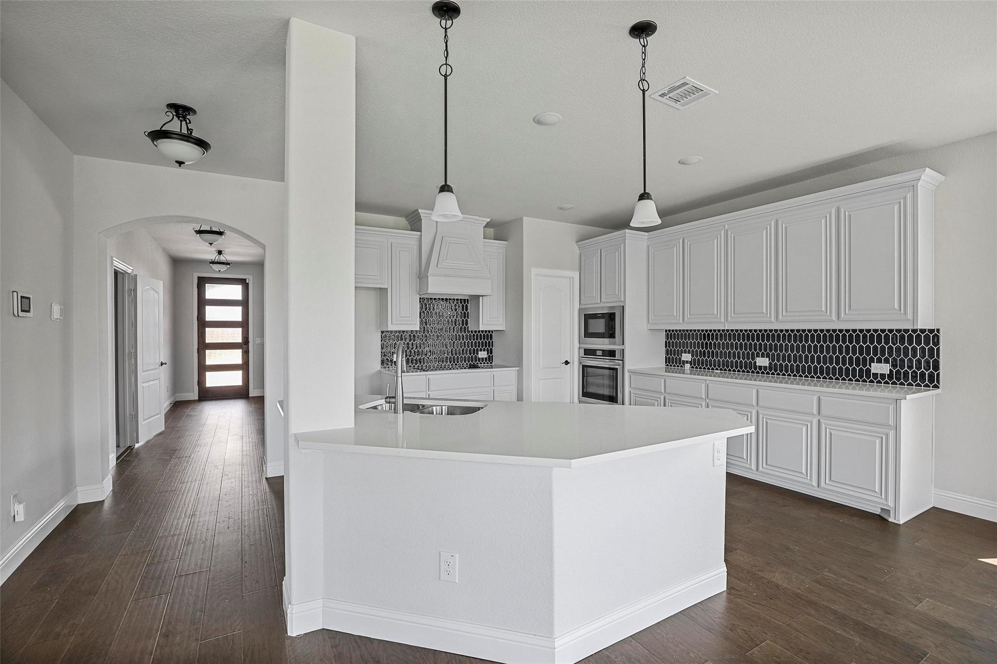 508 Bush Avenue Waxahachie TX 75165
