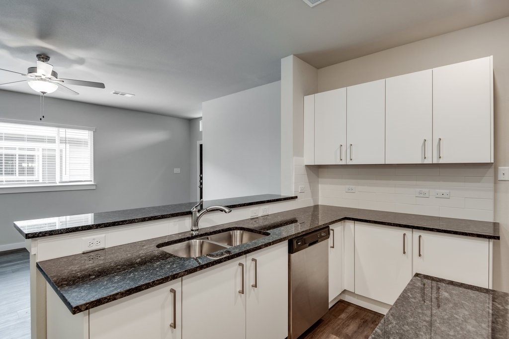 748 Wheatfield Drive Venus TX 76084