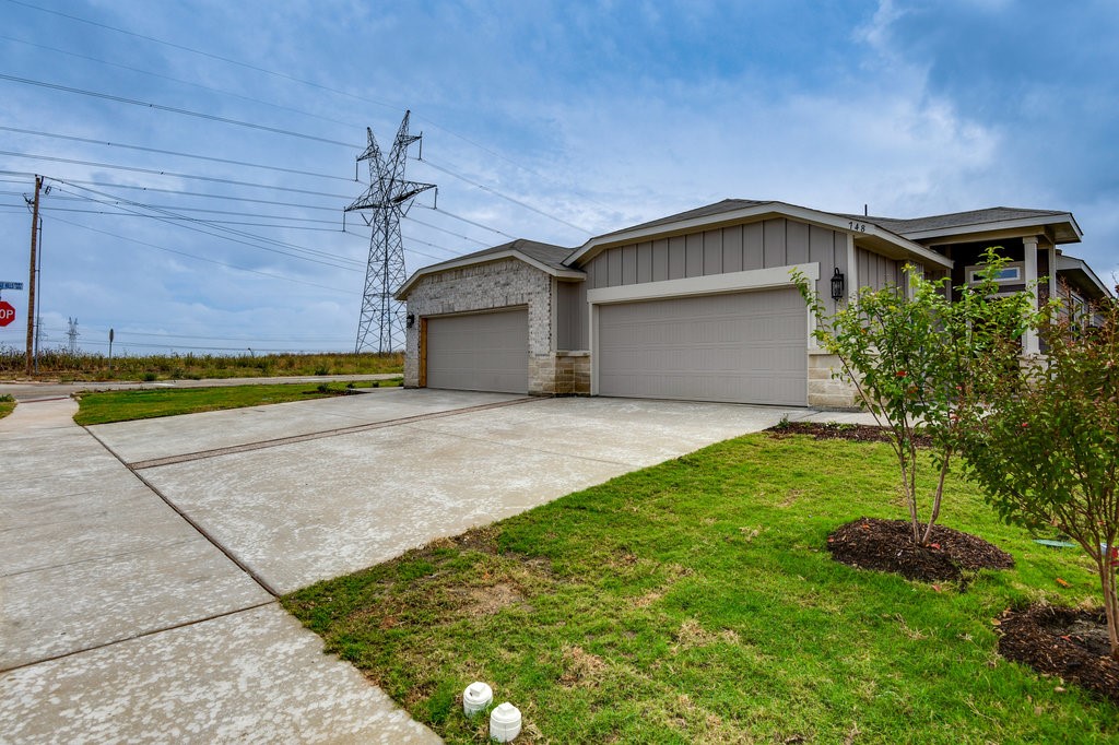748 Wheatfield Drive Venus TX 76084