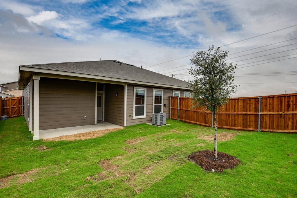 748 Wheatfield Drive Venus TX 76084