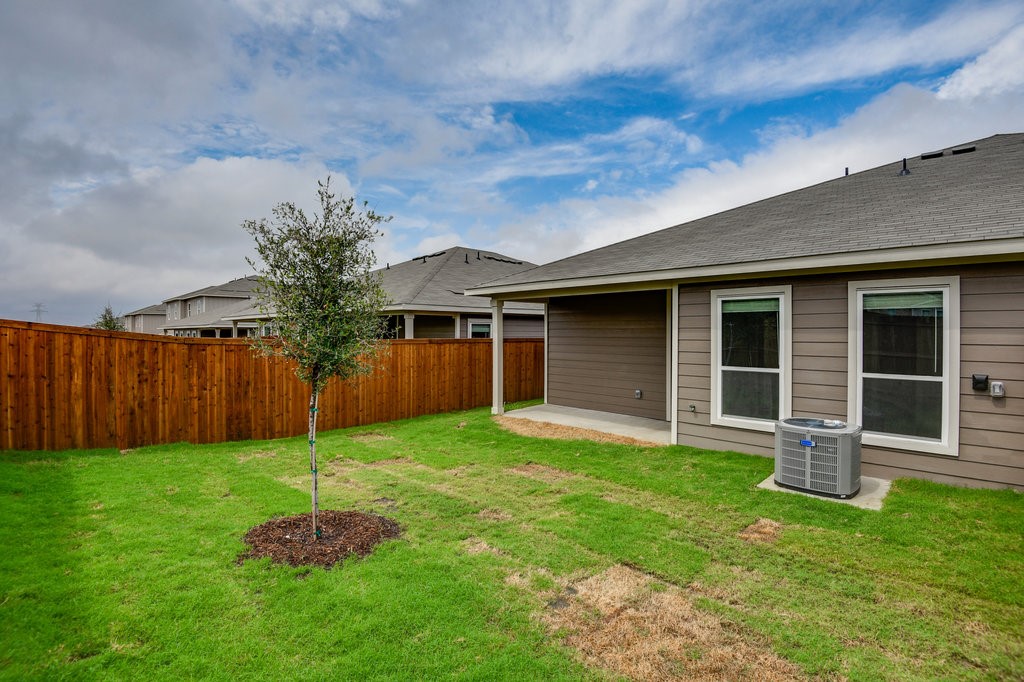748 Wheatfield Drive Venus TX 76084