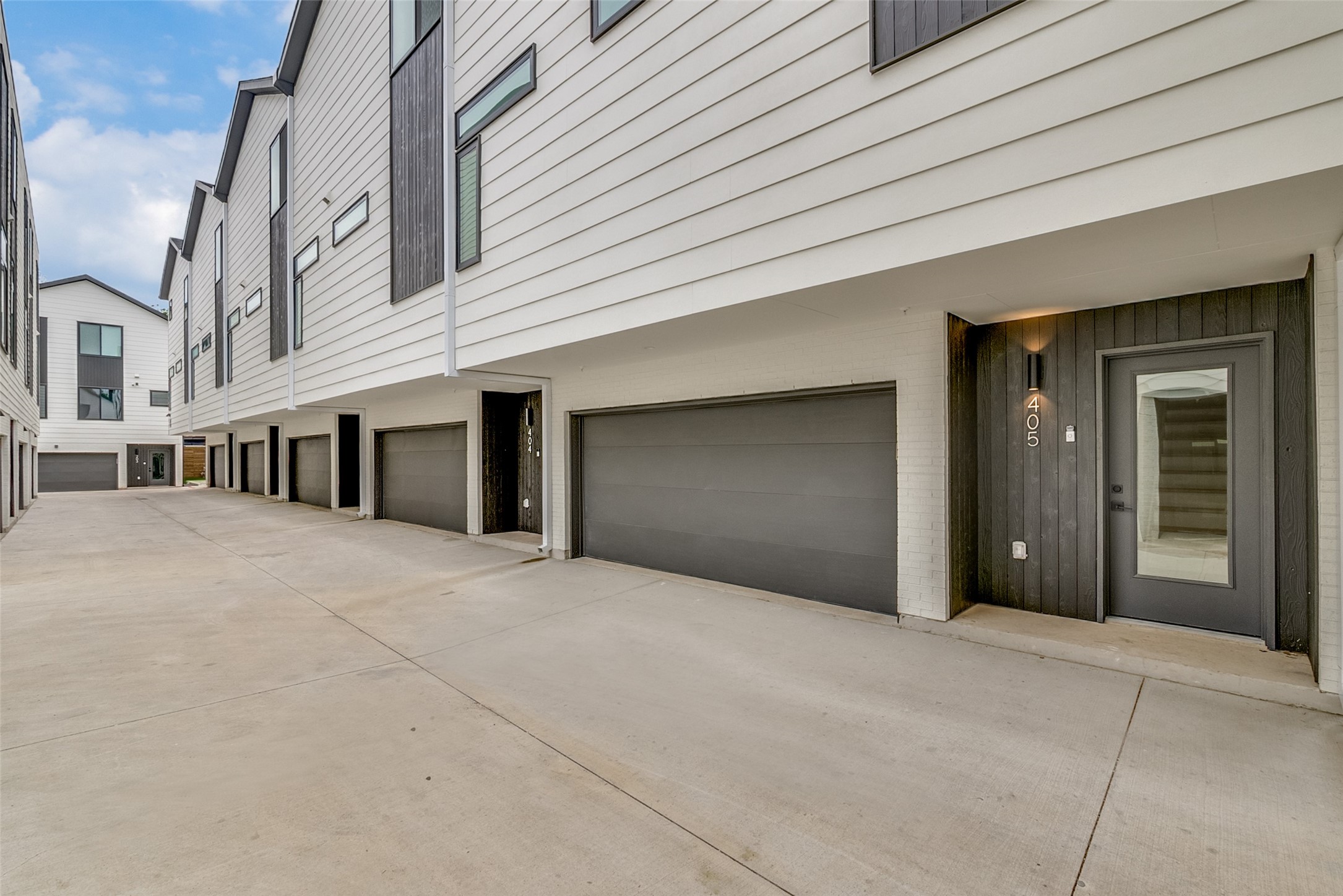 5609 Live Oak Street Dallas TX 75206
